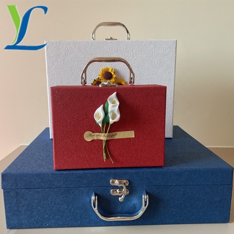 Chinese style Festival Creative Gift Box Vintage Art Kraft Box Square Bottom Carton