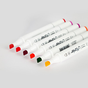 Medium point fabric marker alcohol based markers set in corrugated box